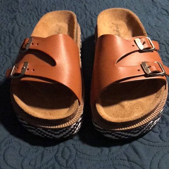 FP Collection Caravelle Cork Footbed Sandals - Picture 3 of 11